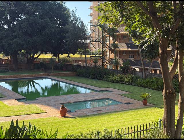 3 BEDROOM APARTMENT FOR SALE IN SUNNYSIDE